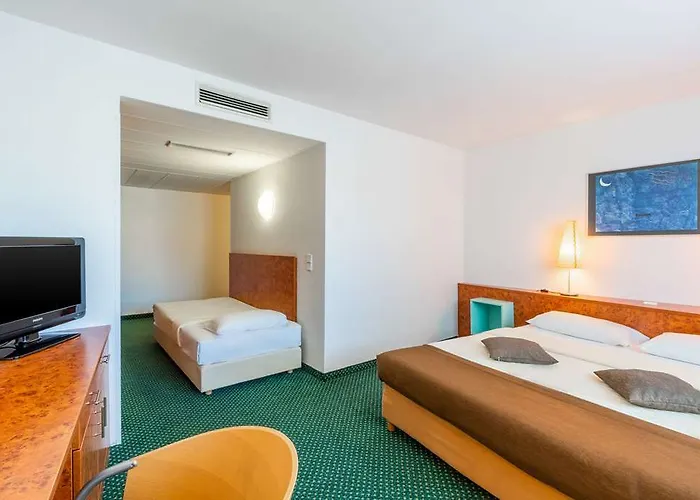 Готель Star Premium 3*